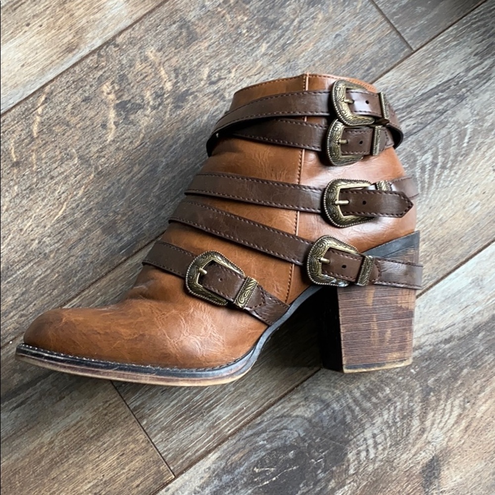 Celebrity Pink Cognac Amber Booties